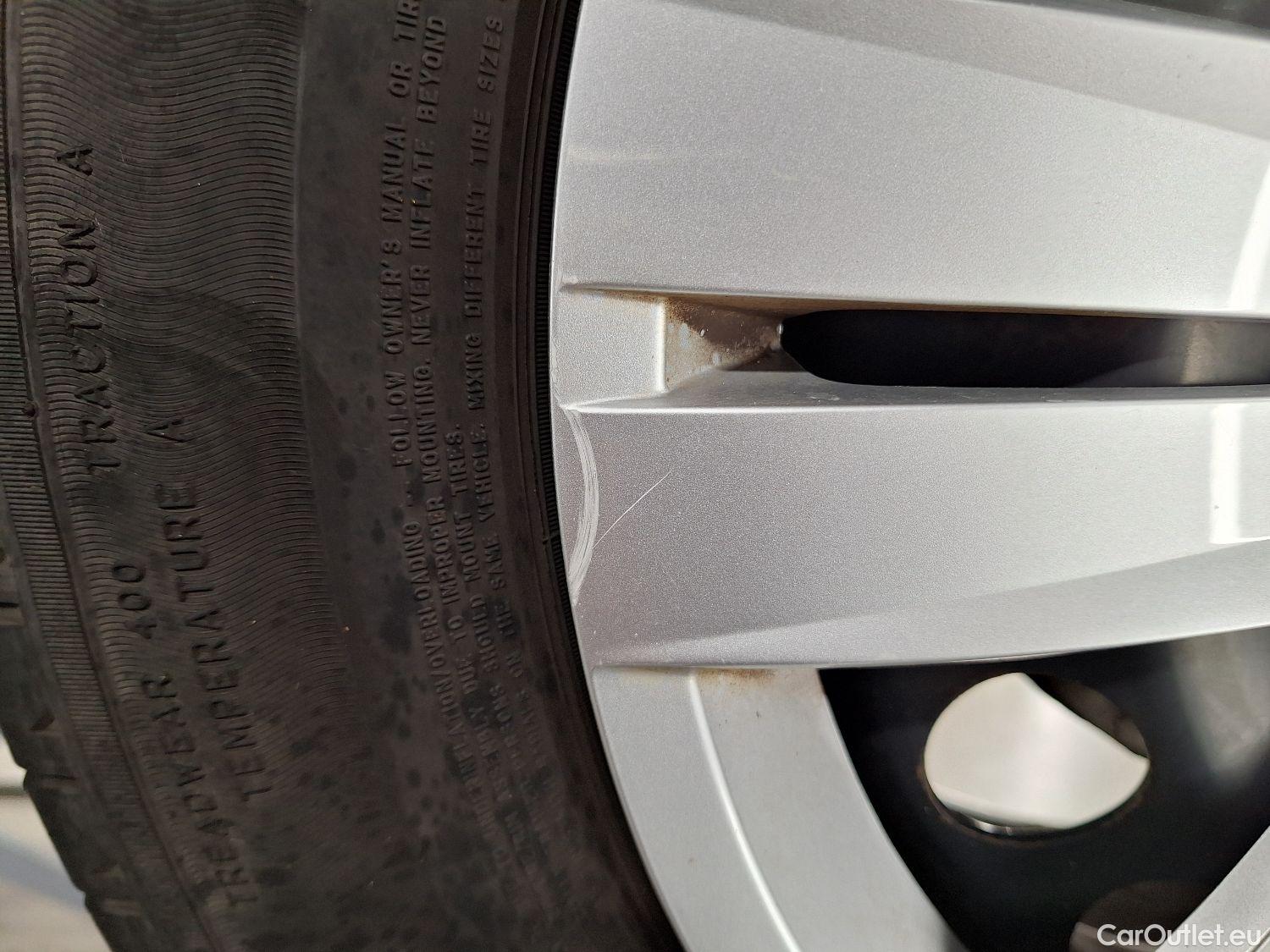  Volkswagen  Touran VW,  '15, Volkswagen  2.0 TDi 85kW Trendline DSG 5d 7pl #7