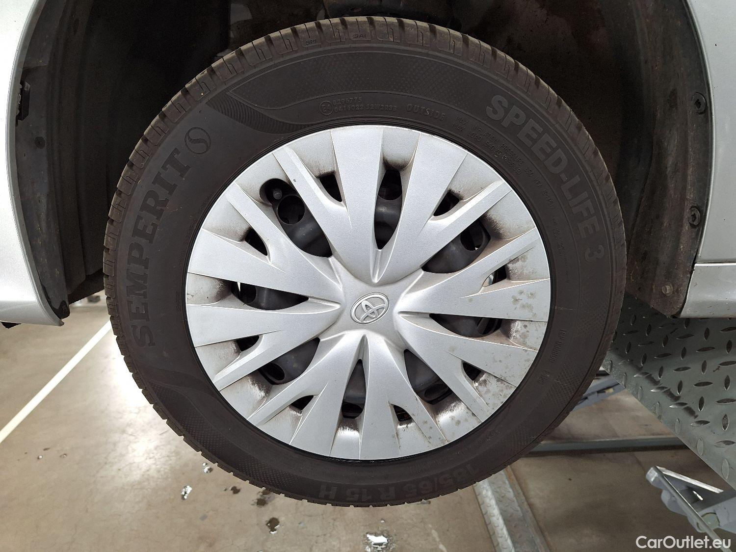  Toyota  Yaris Toyota,  '20, Toyota  1.5 VVT-i Hybrid Dynamic e-CVT 5d #8