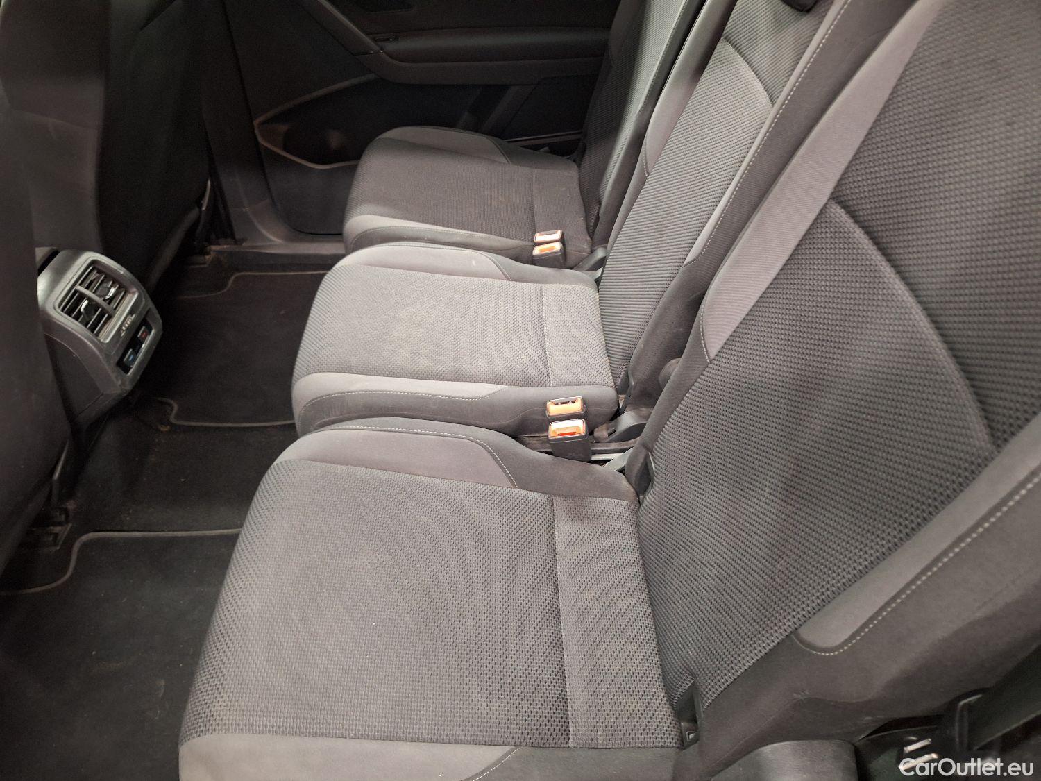  Volkswagen  Touran VW,  '15, Volkswagen  2.0 TDi 85kW Trendline DSG 5d 7pl #49