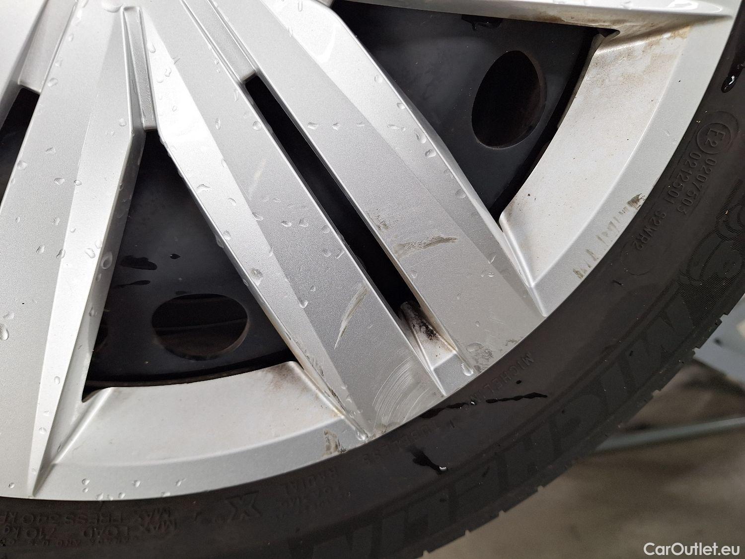  Volkswagen  Touran VW,  '15, Volkswagen  2.0 TDi 85kW Trendline DSG 5d 7pl #5