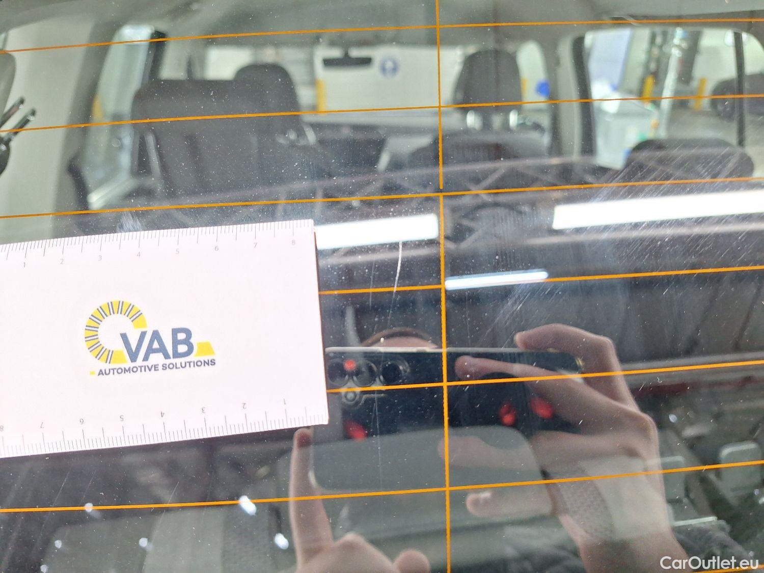  Volkswagen  Touran VW,  '15, Volkswagen  2.0 TDi 85kW Trendline DSG 5d 7pl #41