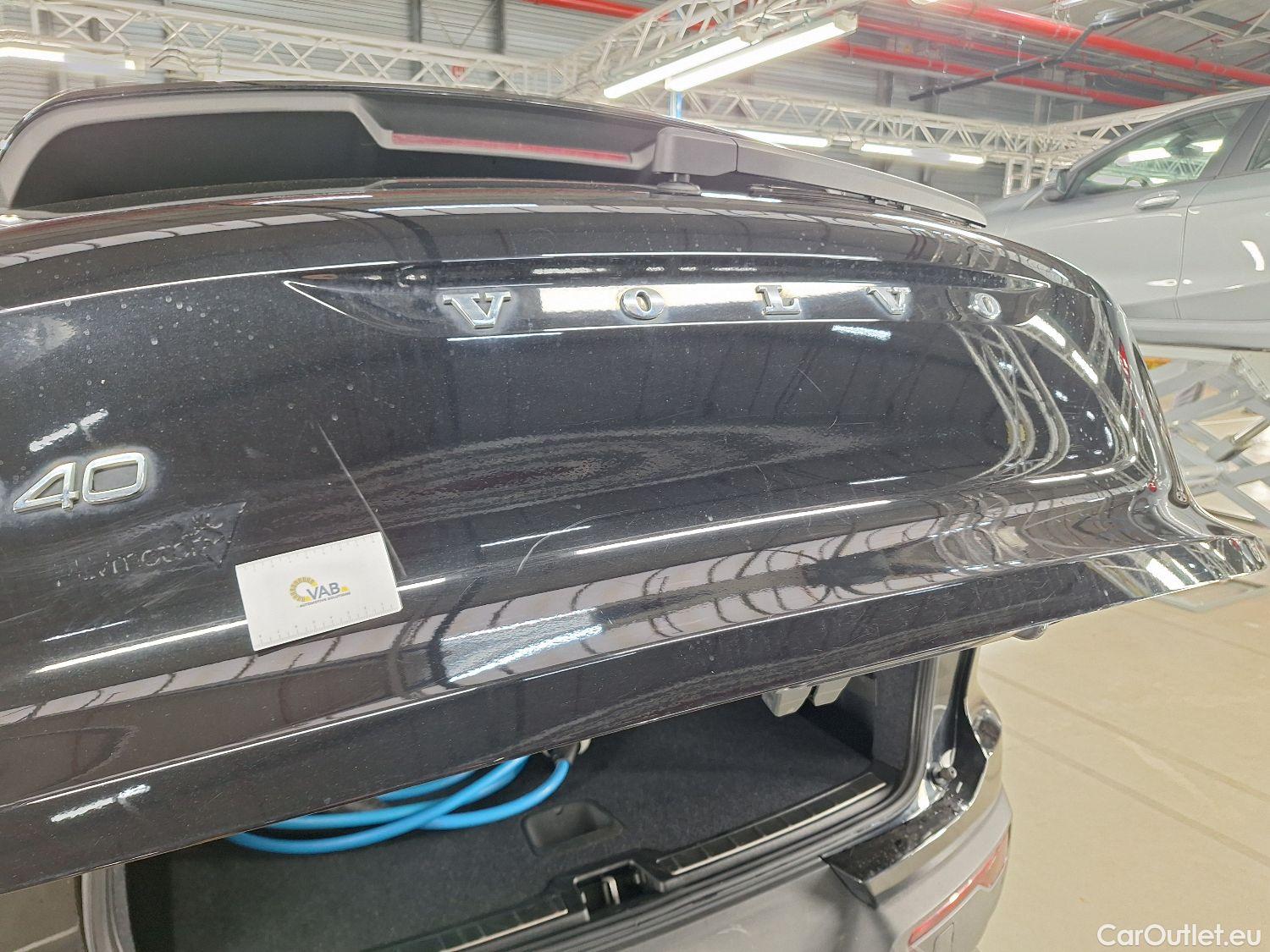  Volvo  XC 40 Volvo, XC40 '17, Volvo XC40 T5 Twin Engine R-Design 5d #36