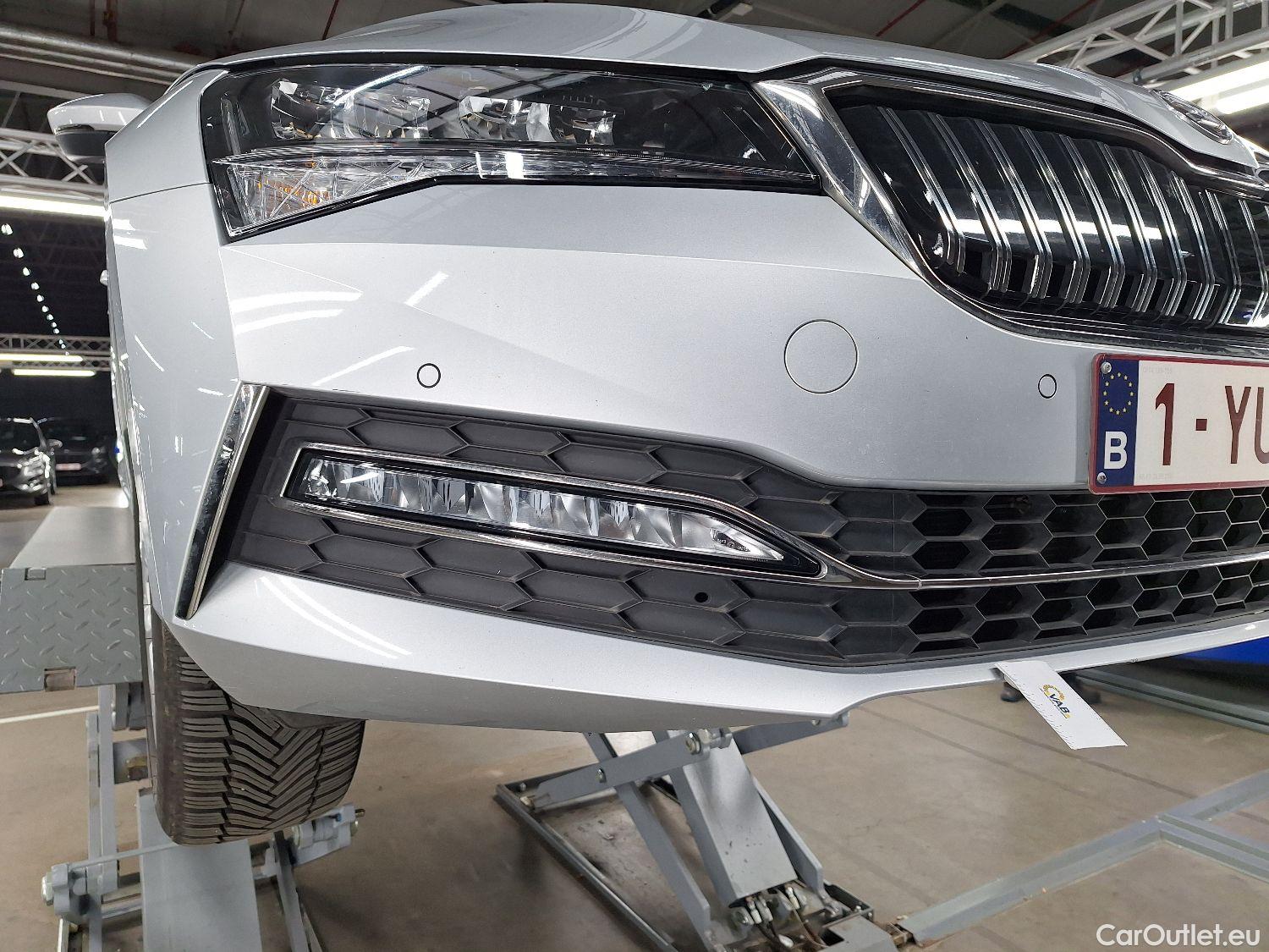  Skoda  Superb Skoda,  Combi FL'19, Skoda  Combi 1.4 TSI iV 160kW DSG6 Ambition  #2