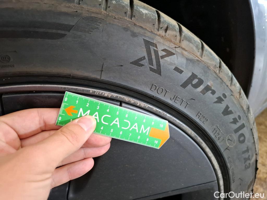  Tesla  Model 3 TESLA  / 2018 / 4P / Berline Grande Autonomie #8