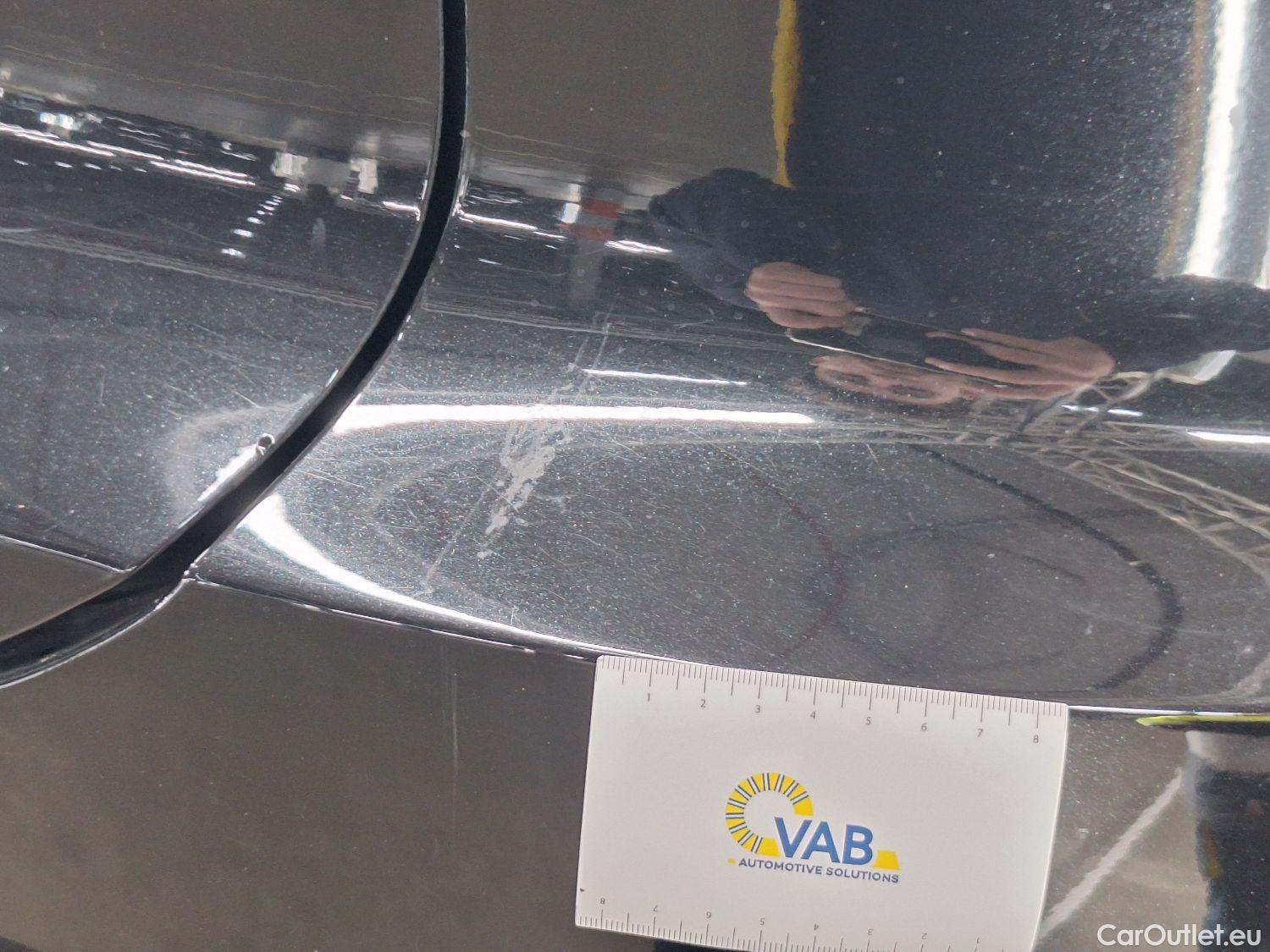  Volvo  XC 40 Volvo, XC40 '17 PHEV, Volvo XC40 T4 Recharge Geartronic R-Design 5d #13