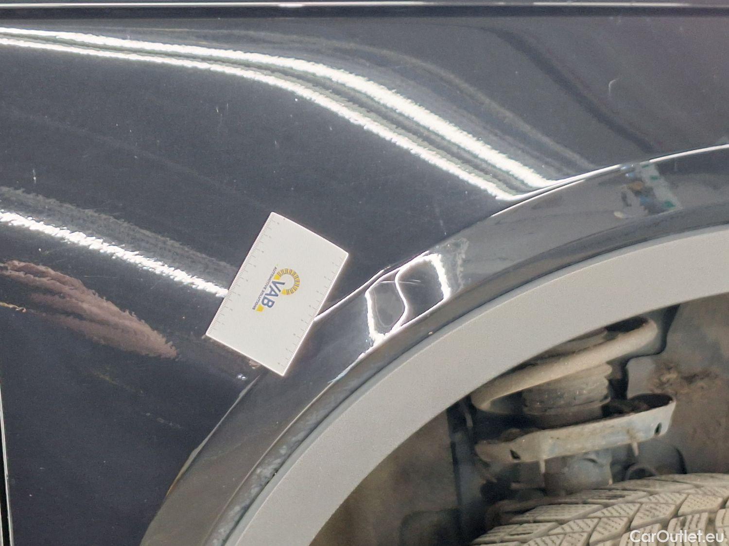  Volvo  XC 40 Volvo, XC40 '17 PHEV, Volvo XC40 T4 Recharge Geartronic R-Design 5d #29