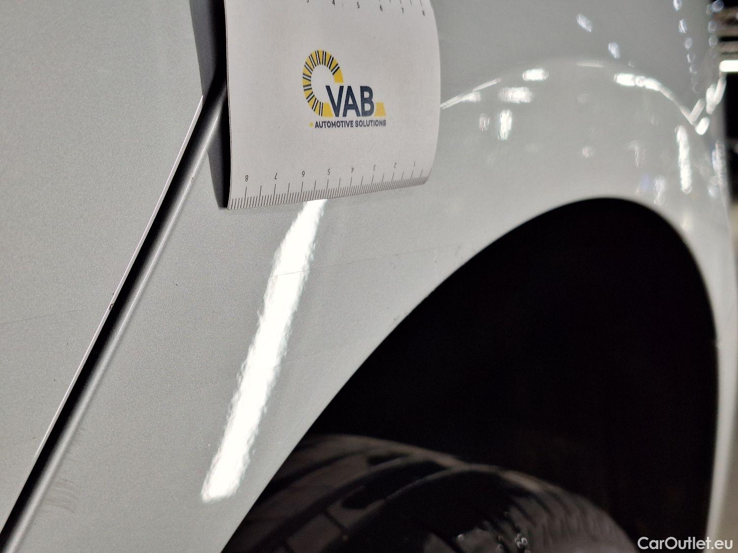  Bmw  Serie 1 BMW, 1-serie '19, BMW 1 Reeks Hatch 116d (85 kW) 5d #15