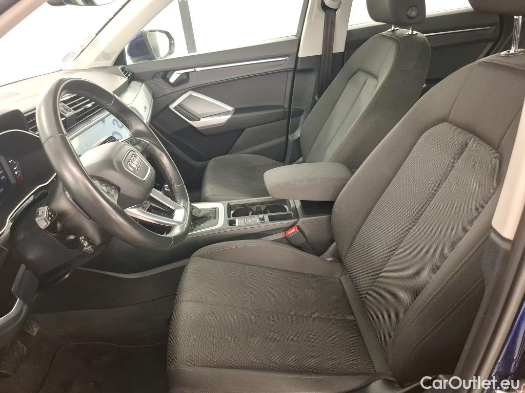  Audi  Q3 AUDI  / 2018 / 5P / SUV 35 TFSI 150 MHEV S TRONIC DESIGN #19