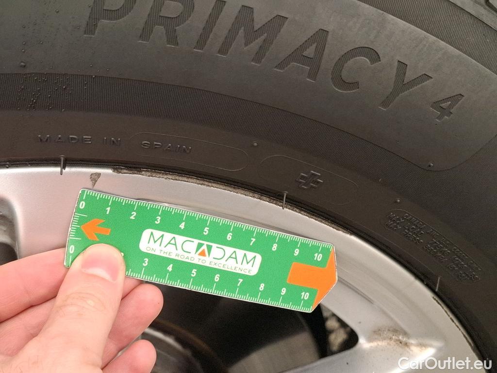  Audi  Q3 AUDI  / 2018 / 5P / SUV 35 TFSI 150 MHEV S TRONIC DESIGN #25