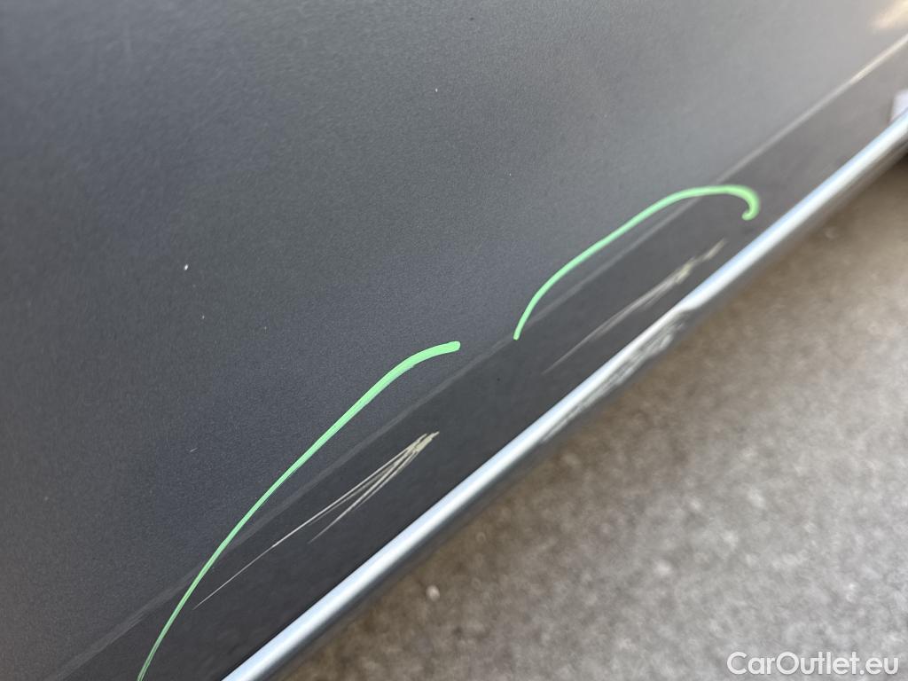  Peugeot  308 PEUGEOT  / 2017 / 5P / familiar SW Allure Pack BlueHDI 130 S&S EAT8 #4