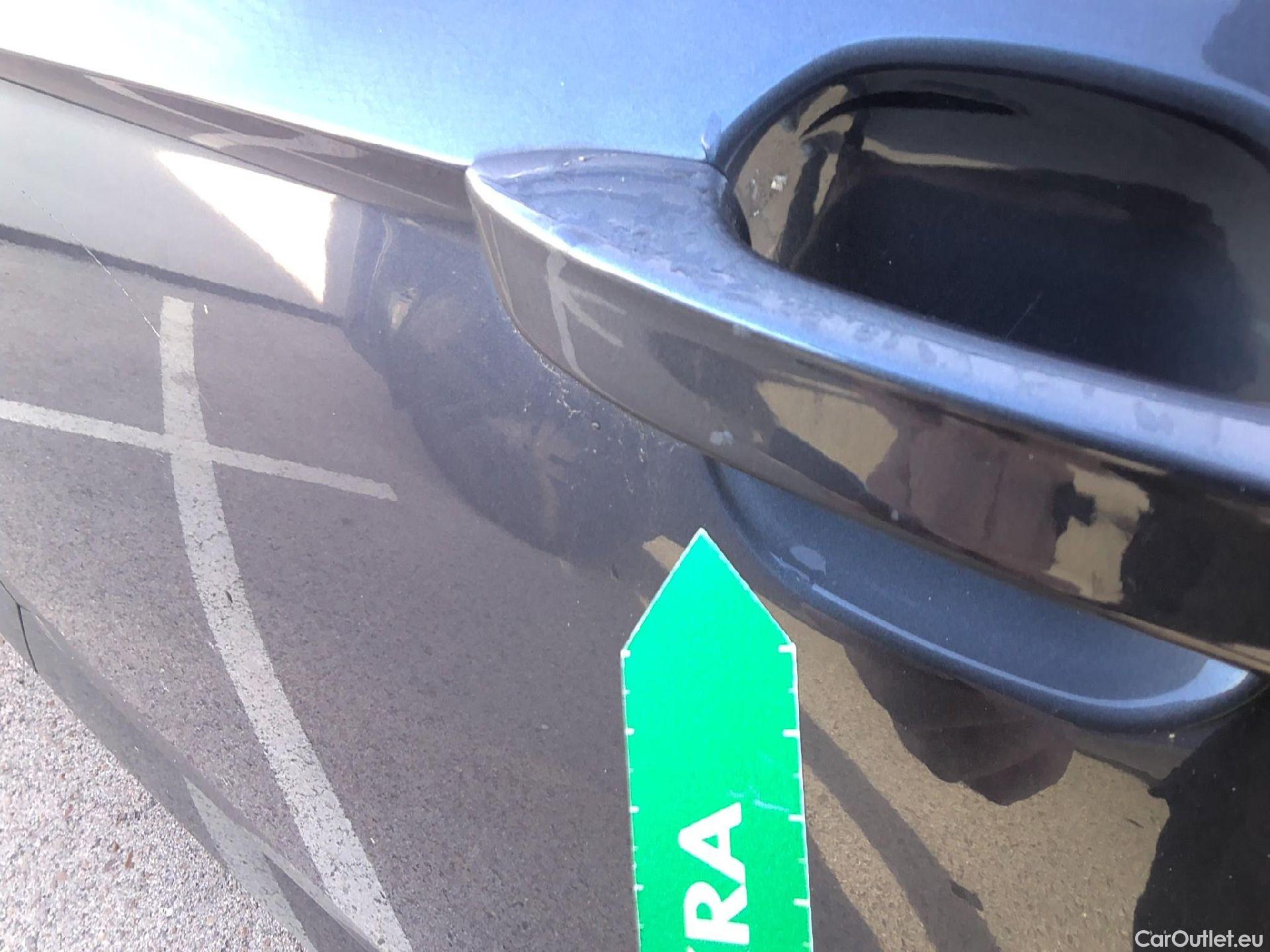  Volkswagen  Polo VOLKSWAGEN  / 2021 / 5P / berlina con portón Life 1.0 TSI 70kW (95CV) DSG #41