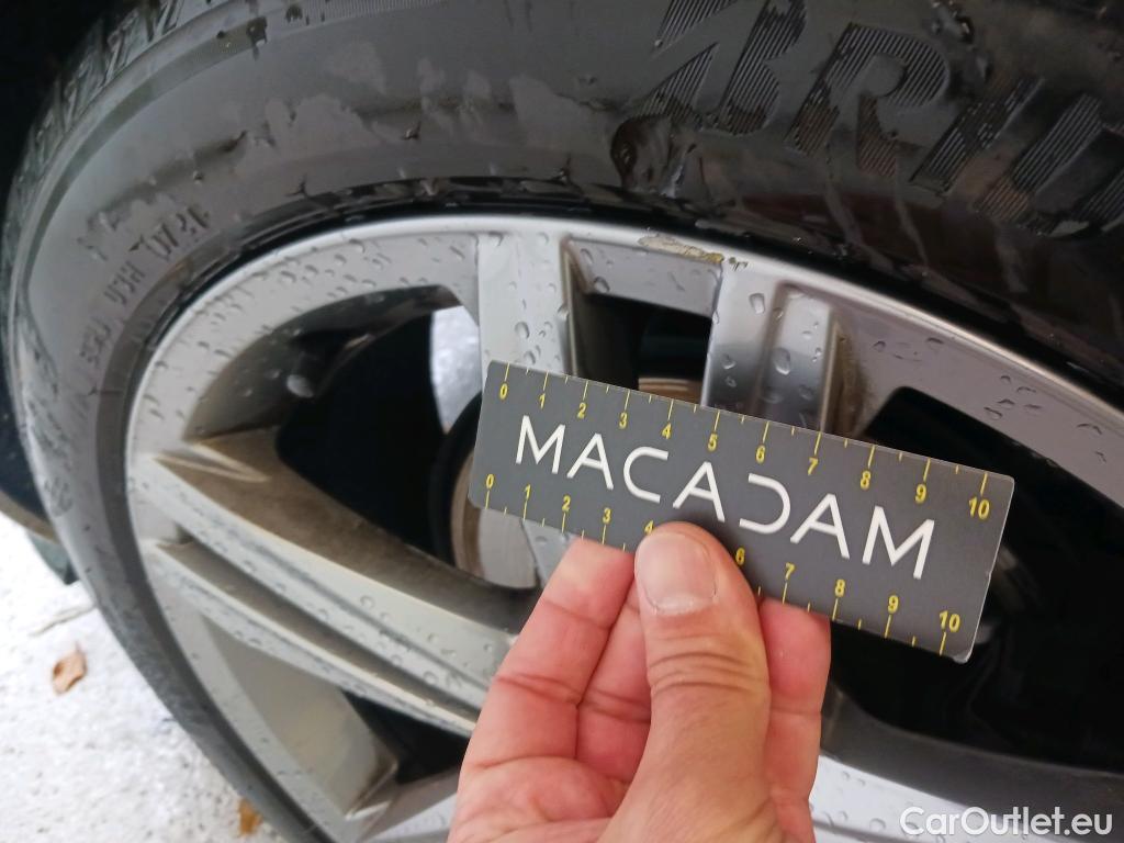  Volkswagen  Golf  VOLKSWAGEN / 2016 / 5P / berlina con portón Sport 2.0 TDI 110kW (150CV) DSG #22