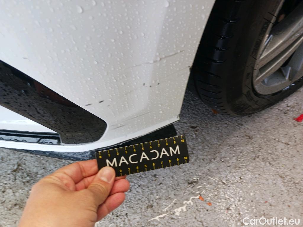  Volkswagen  Golf  VOLKSWAGEN / 2016 / 5P / berlina con portón Sport 2.0 TDI 110kW (150CV) DSG #12