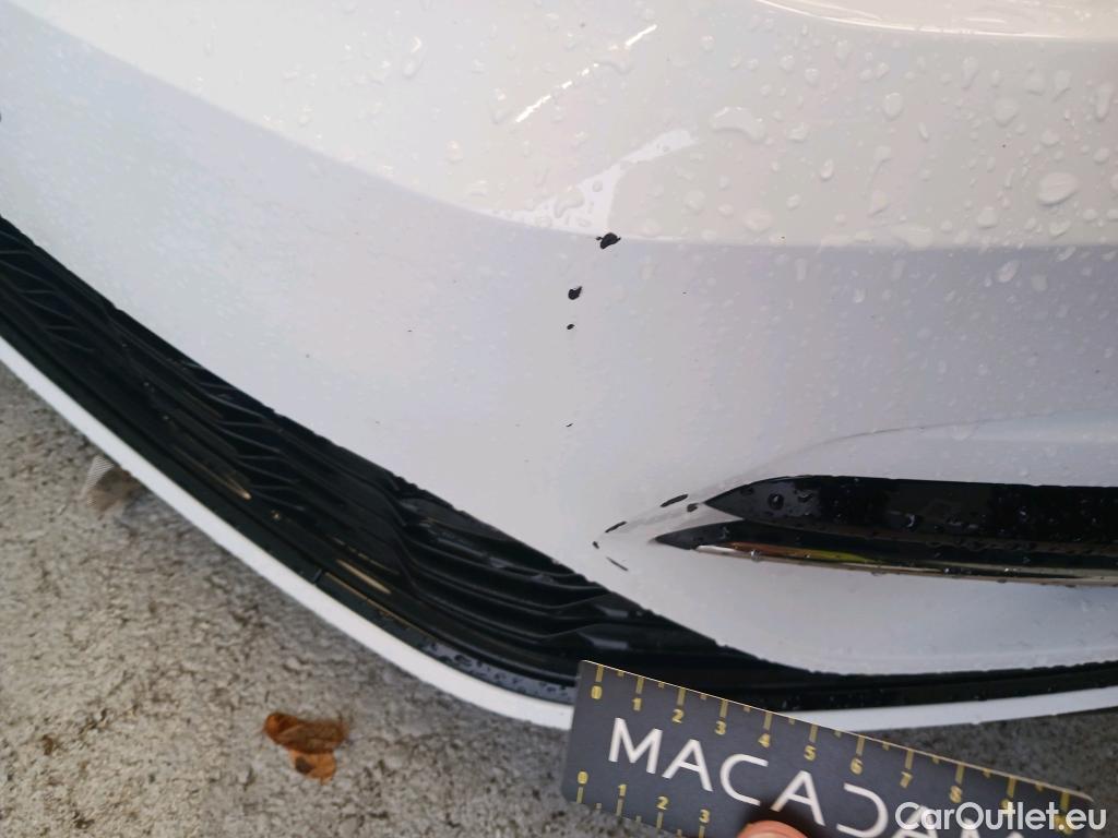  Volkswagen  Golf  VOLKSWAGEN / 2016 / 5P / berlina con portón Sport 2.0 TDI 110kW (150CV) DSG #13