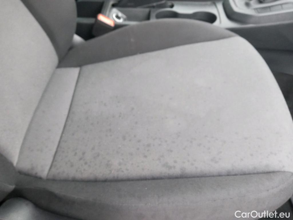  Seat  Ibiza SEAT  / 2017 / 5P / berlina con portón 1.0 MPI 59kW (80CV) Reference Plus(SP) #5