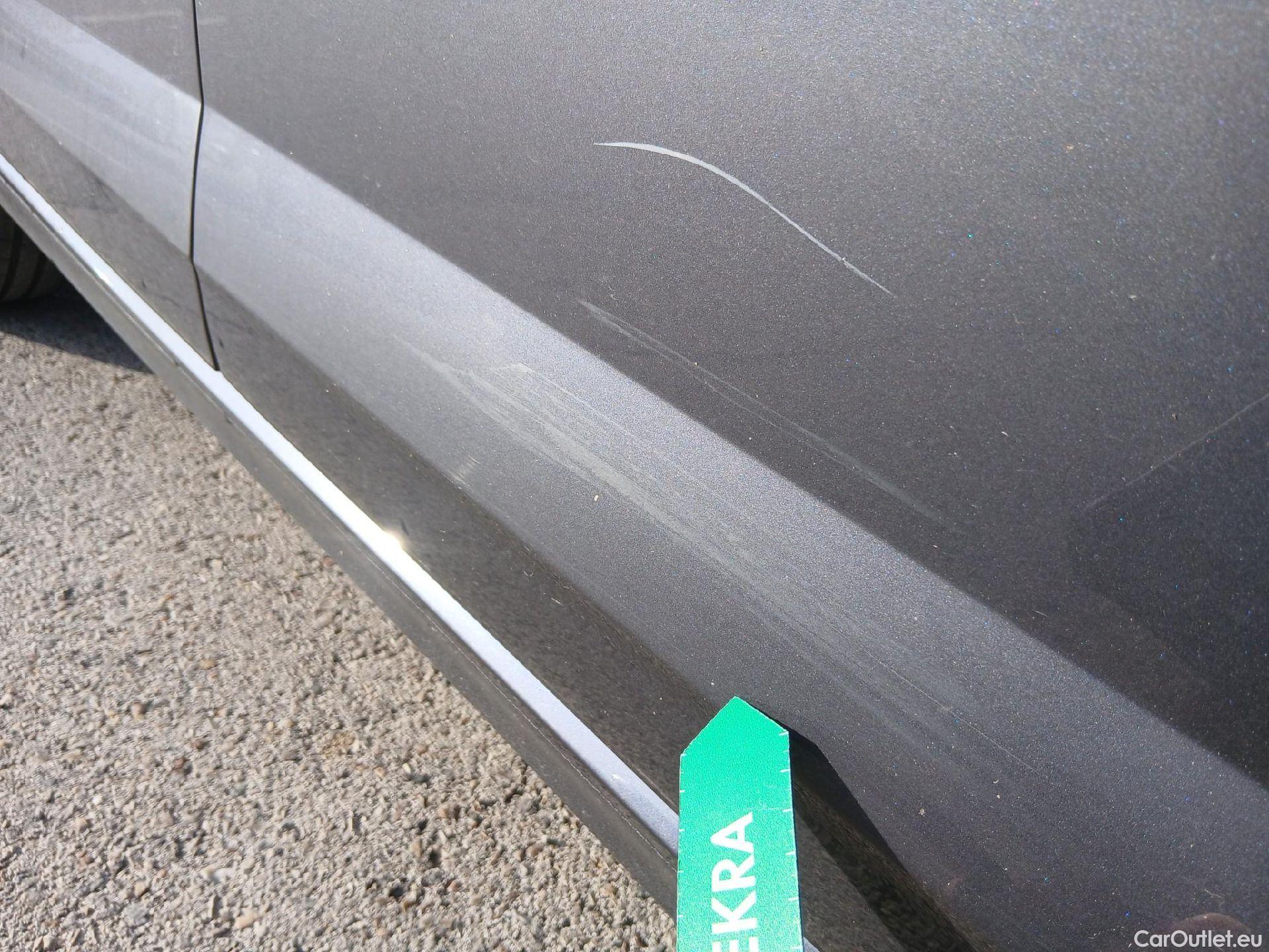  Volkswagen  Polo VOLKSWAGEN  / 2021 / 5P / berlina con portón Life 1.0 TSI 70kW (95CV) DSG #30