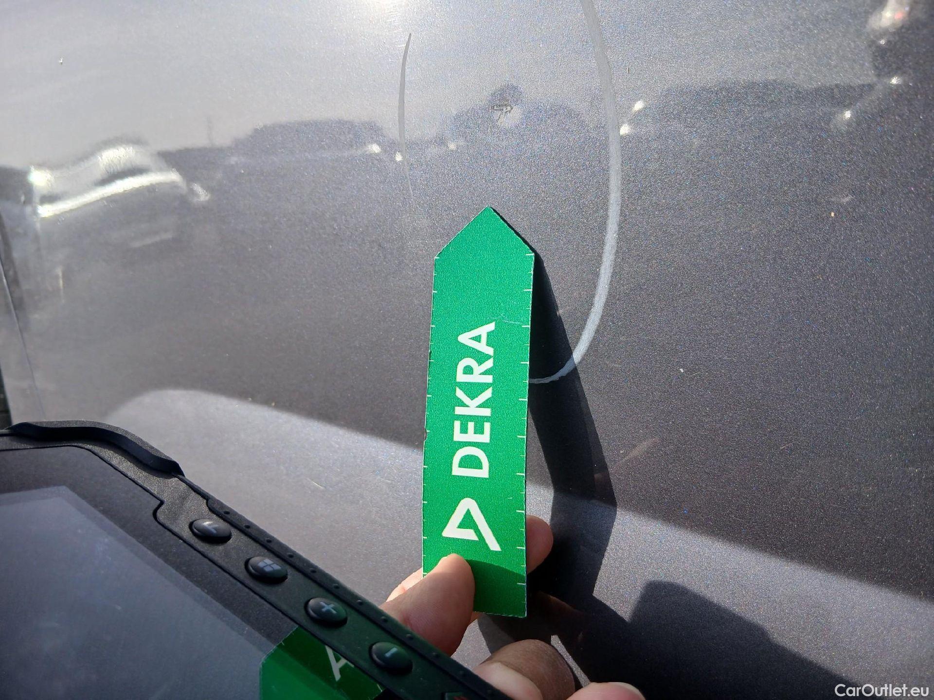  Volkswagen  Polo VOLKSWAGEN  / 2021 / 5P / berlina con portón Life 1.0 TSI 70kW (95CV) DSG #29