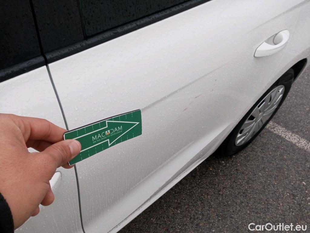  Seat  Ibiza SEAT  / 2017 / 5P / berlina con portón 1.0 MPI 59kW (80CV) Reference Plus(SP) #16