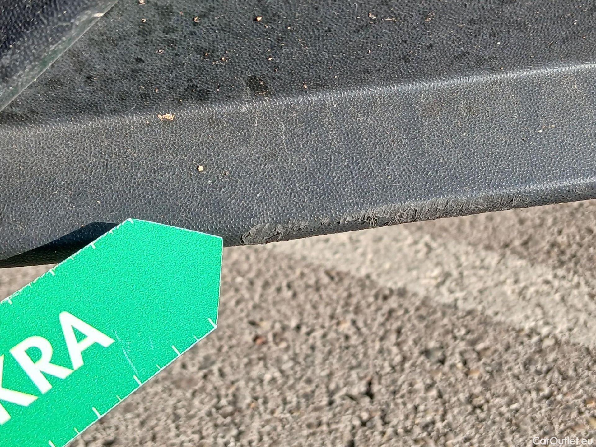  Volkswagen  Polo VOLKSWAGEN  / 2021 / 5P / berlina con portón Life 1.0 TSI 70kW (95CV) DSG #21