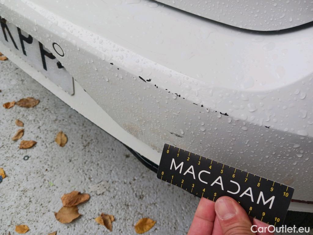  Volkswagen  Golf  VOLKSWAGEN / 2016 / 5P / berlina con portón Sport 2.0 TDI 110kW (150CV) DSG #17