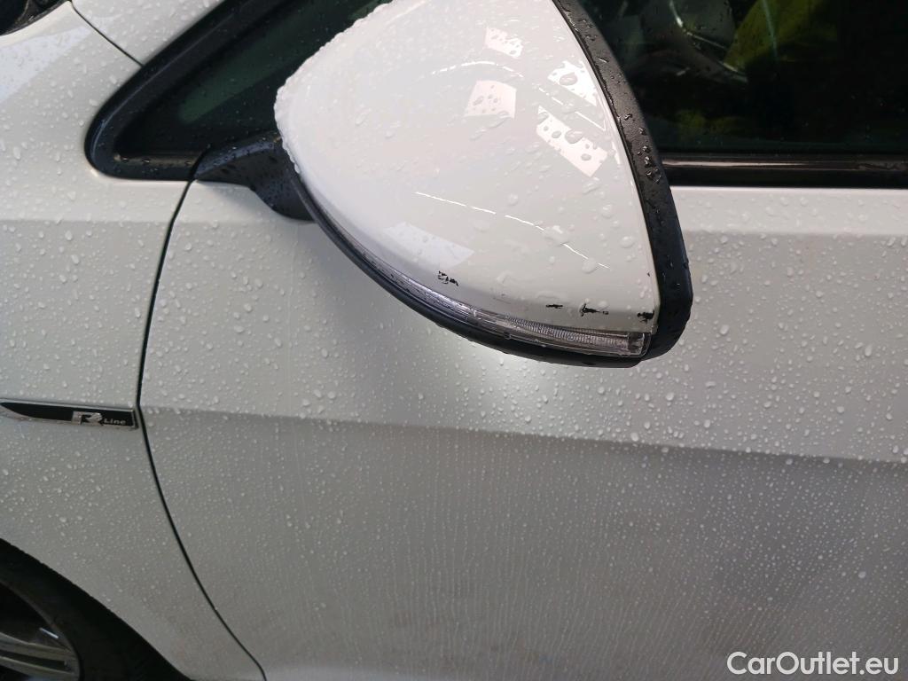  Volkswagen  Golf  VOLKSWAGEN / 2016 / 5P / berlina con portón Sport 2.0 TDI 110kW (150CV) DSG #19