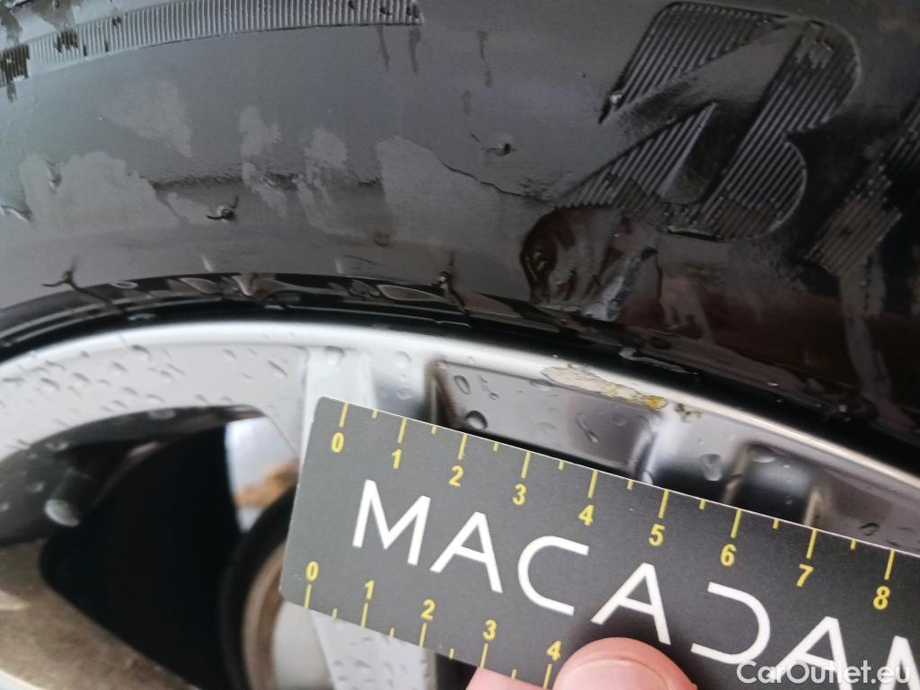  Volkswagen  Golf  VOLKSWAGEN / 2016 / 5P / berlina con portón Sport 2.0 TDI 110kW (150CV) DSG #24