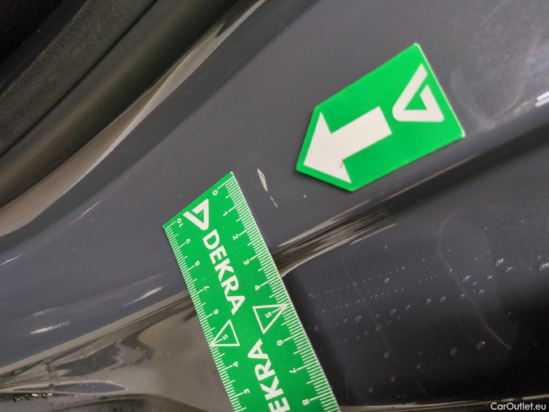  KIA  STONIC KIA  / 2020 / 5P / SUV 1.0 T-GDI 120 MHEV ACTIVE BUSINESS DCT7 #5