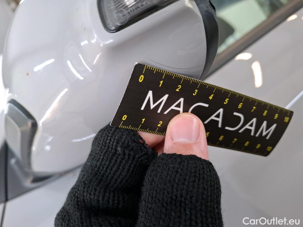  Hyundai  Konna Kona Business Hybrid 2WD 1.6 GDI 140CV BVA6 E6d #6