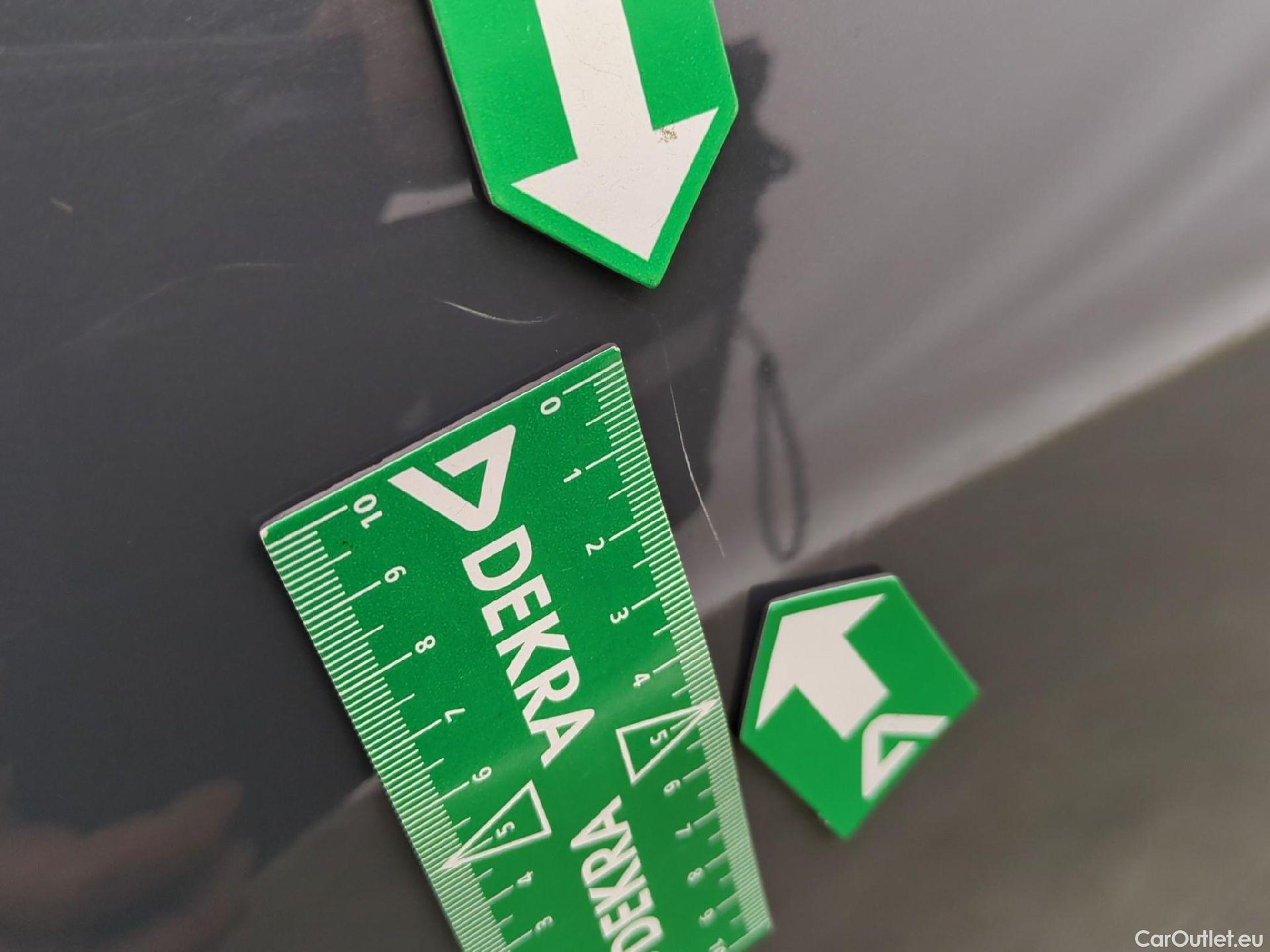  KIA  STONIC KIA  / 2020 / 5P / SUV 1.0 T-GDI 120 MHEV ACTIVE BUSINESS DCT7 #31