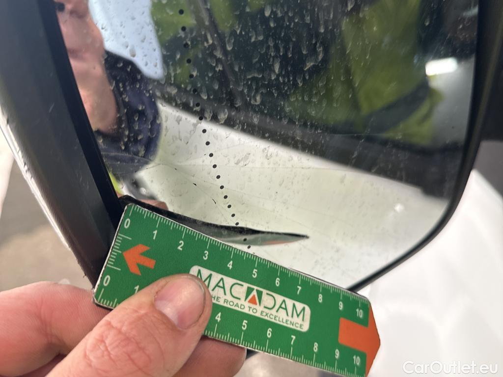  Renault  Trafic  Fourgon L2H1 3T Grand Confort 2.0 dCi 130CV BVM6 E6d #24