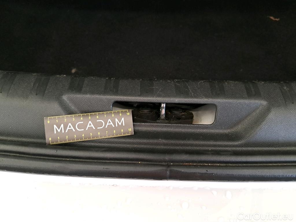  Peugeot  308  Active Business 1.2 PureTech 130CV BVA8 E6 #27