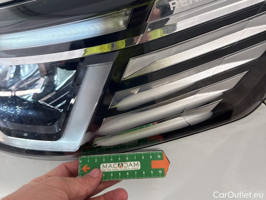  Renault  Trafic  Fourgon L2H1 3T Grand Confort 2.0 dCi 130CV BVM6 E6d #49