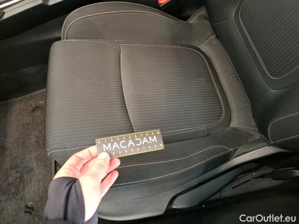  Renault  Megane  IV Berline 5 ptes. Business 1.0 TCe 115CV BVM6 E6d #16