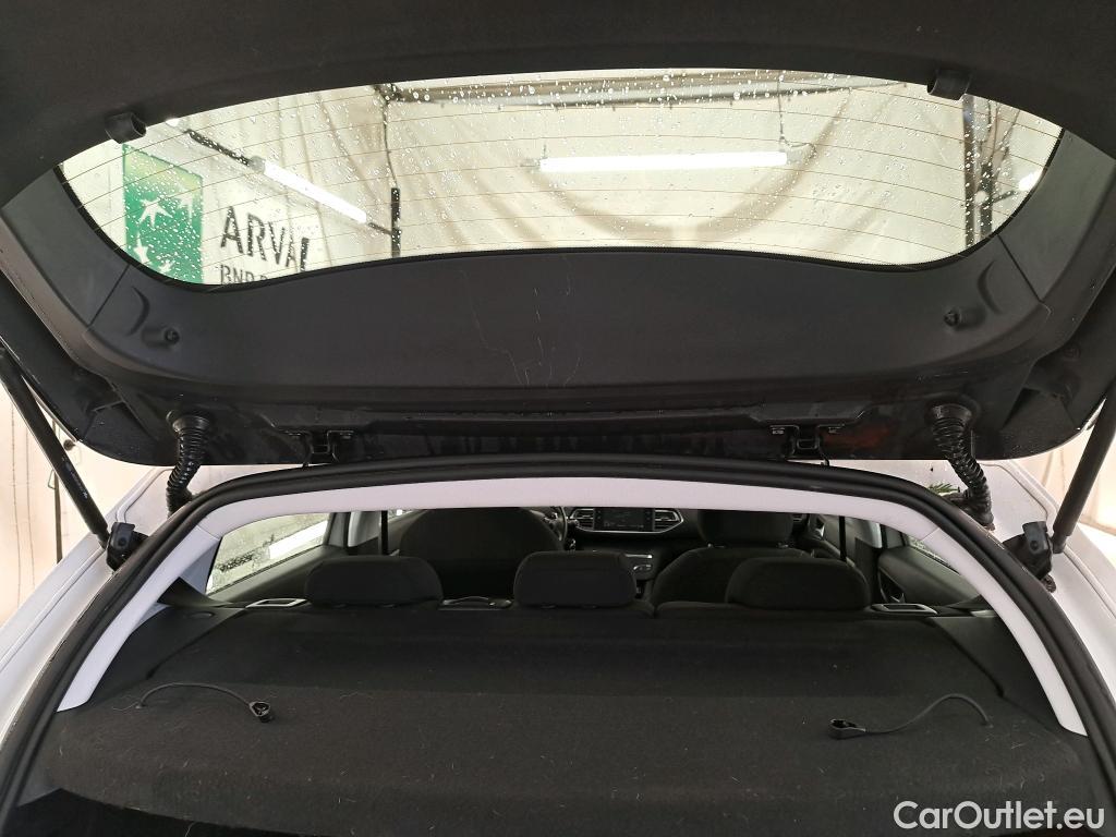  Peugeot  308  Active Business 1.2 PureTech 130CV BVA8 E6 #35