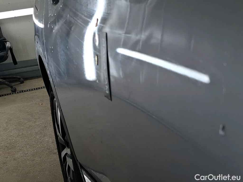  Peugeot  5008  GT Line 1.2 PureTech 130CV BVA8 E6d #4