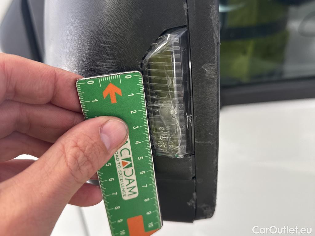  Renault  Trafic  Fourgon L2H1 3T Grand Confort 2.0 dCi 130CV BVM6 E6d #27