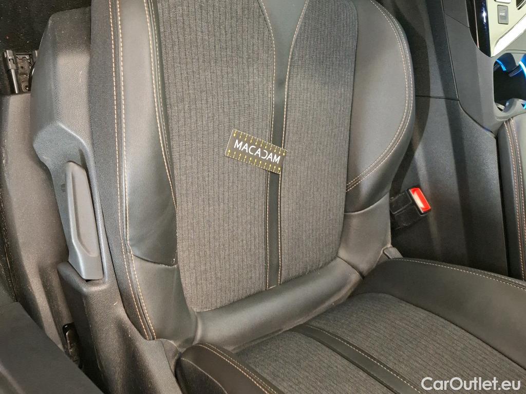  Peugeot  5008  GT Line 1.2 PureTech 130CV BVA8 E6d #1