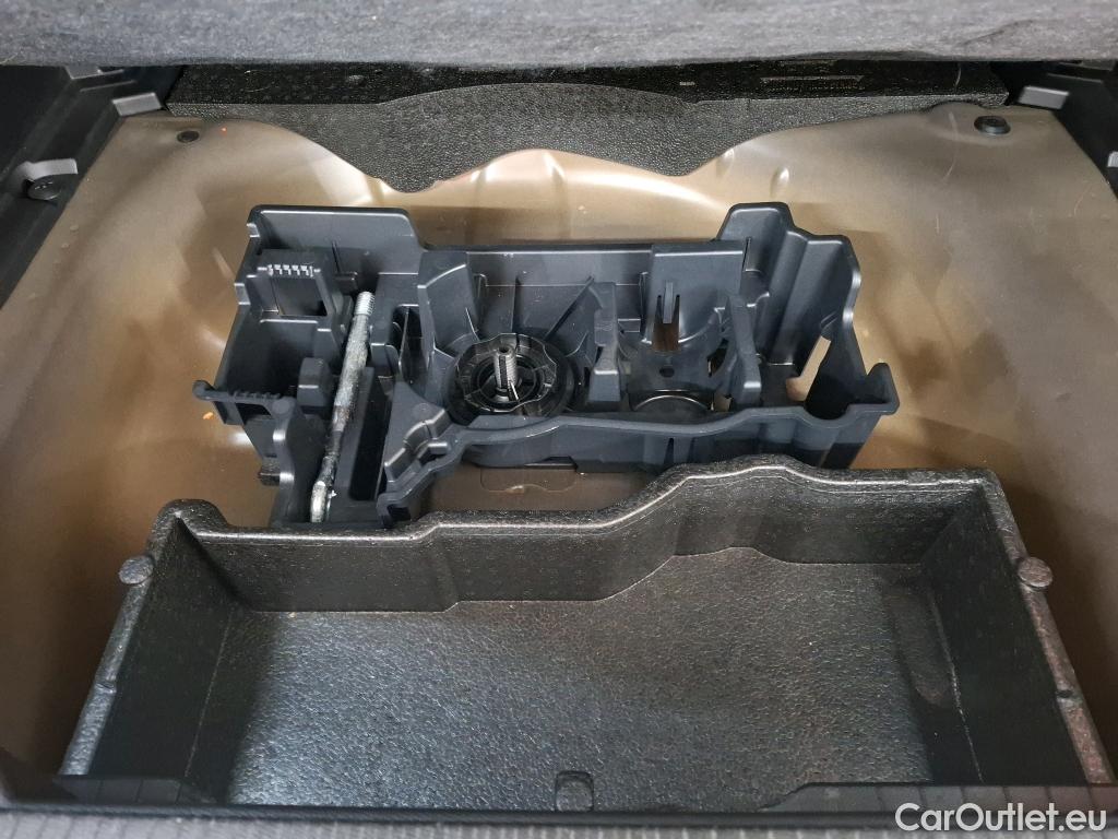  Peugeot  2008  Active Pack 1.2 PureTech 130CV BVM6 E6d #16