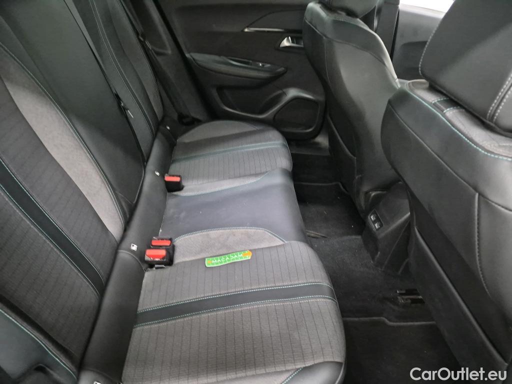  Peugeot  2008  Allure Business 1.2 PureTech 130CV BVM6 E6d #31