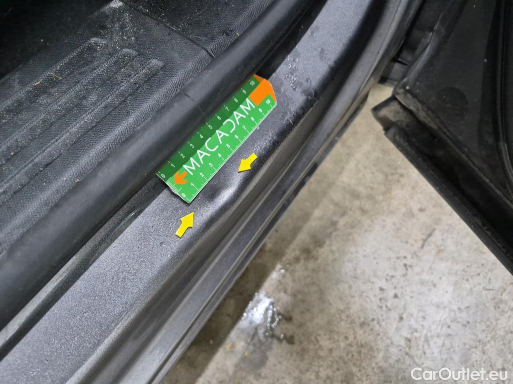  Peugeot  2008  Allure Business 1.2 PureTech 130CV BVM6 E6d #23