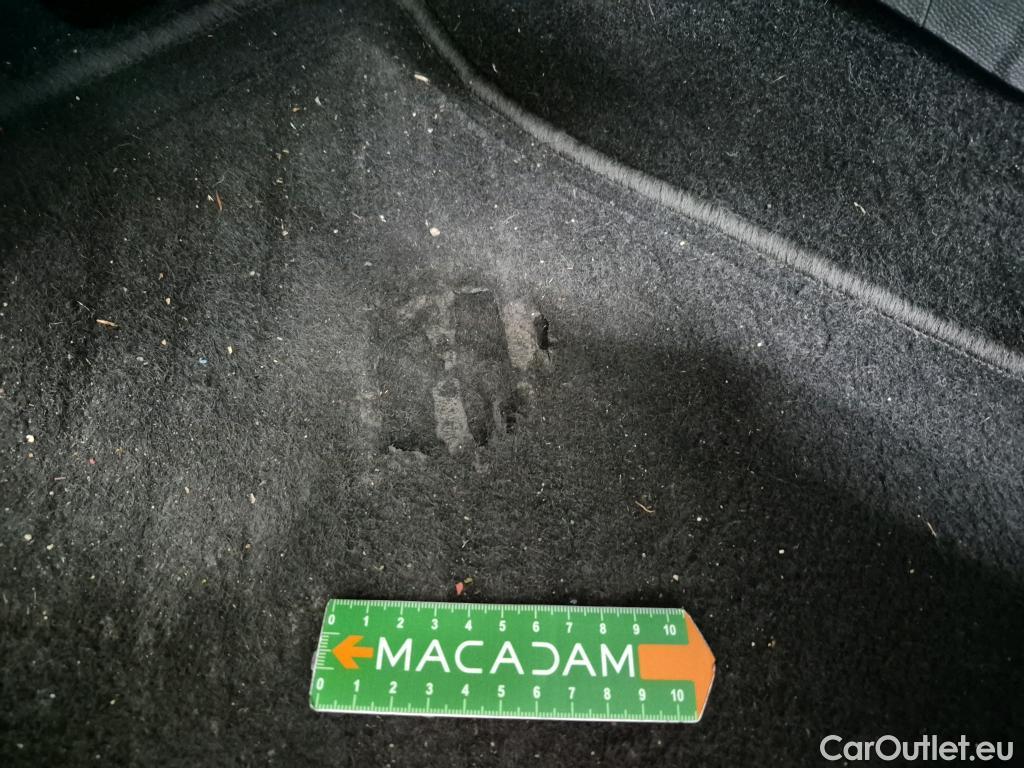  Peugeot  2008  Allure Business 1.2 PureTech 130CV BVM6 E6d #21