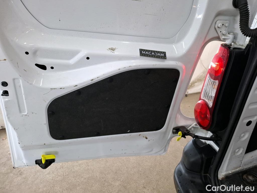  Citroen  Berlingo  Fourgon Business L1 (Court) 1.6 BlueHDi 100CV BVM5 E6 #9