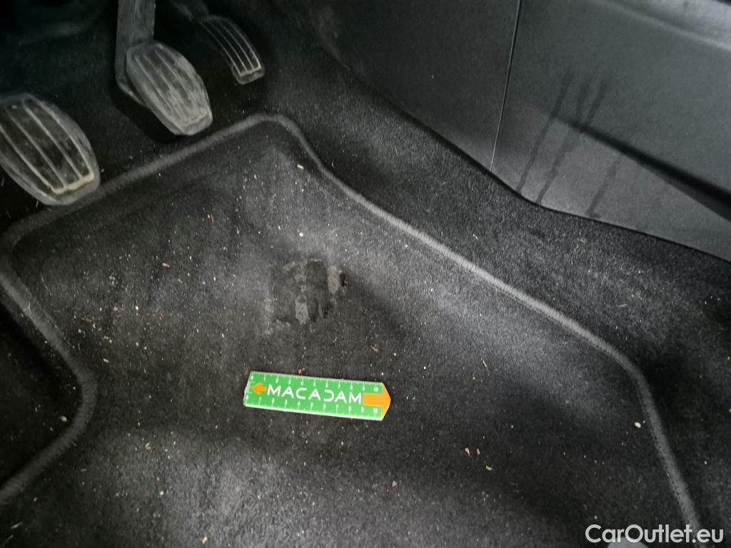  Peugeot  2008  Allure Business 1.2 PureTech 130CV BVM6 E6d #20