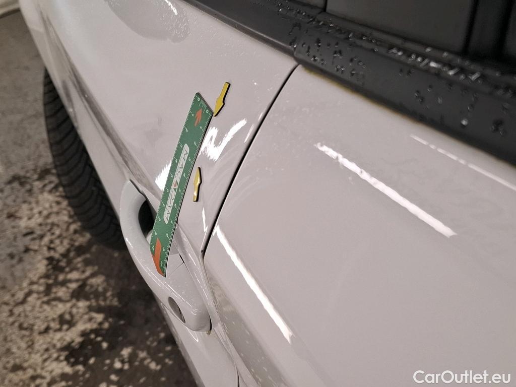  Peugeot  208  Active Pack 1.5 HDi 100CV BVM6 E6d #15