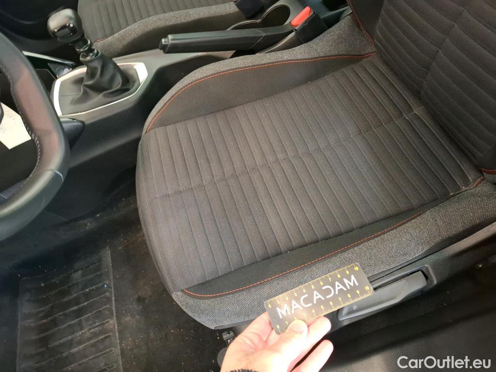  Peugeot  2008  Active Pack 1.2 PureTech 130CV BVM6 E6d #30