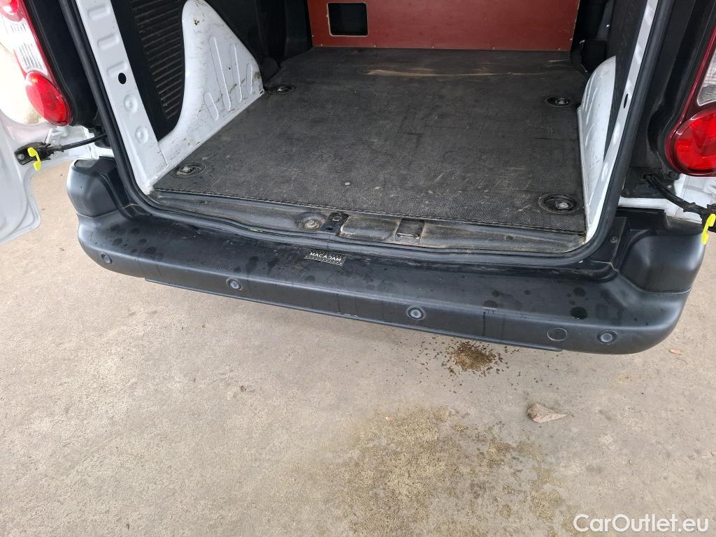  Citroen  Berlingo  Fourgon Business L1 (Court) 1.6 BlueHDi 100CV BVM5 E6 #1