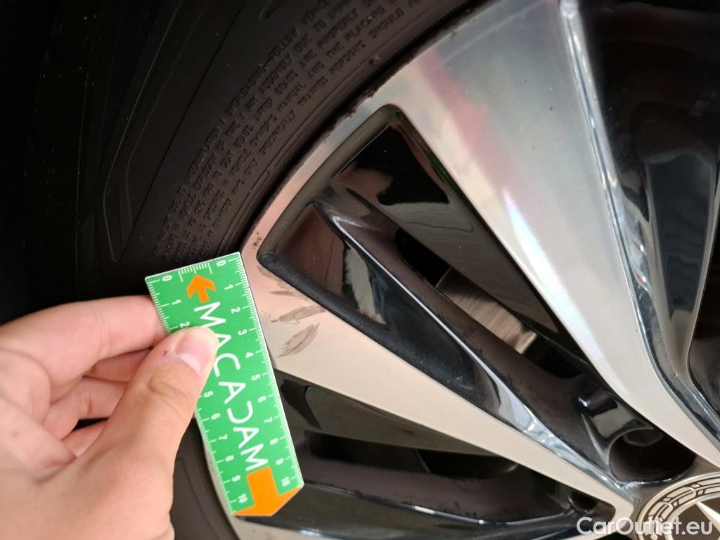  Mercedes  A-Klasse MERCEDES-BENZ Classe A Compact / 2018 / 5P / Berline A 180 d Business Line 8G-DCT #29