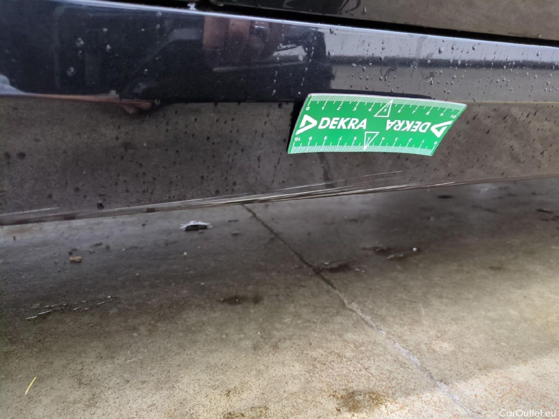  Bmw  Serie 1 1 Berline 116 d Business Design 1.5 115CV BVA7 E6d #17