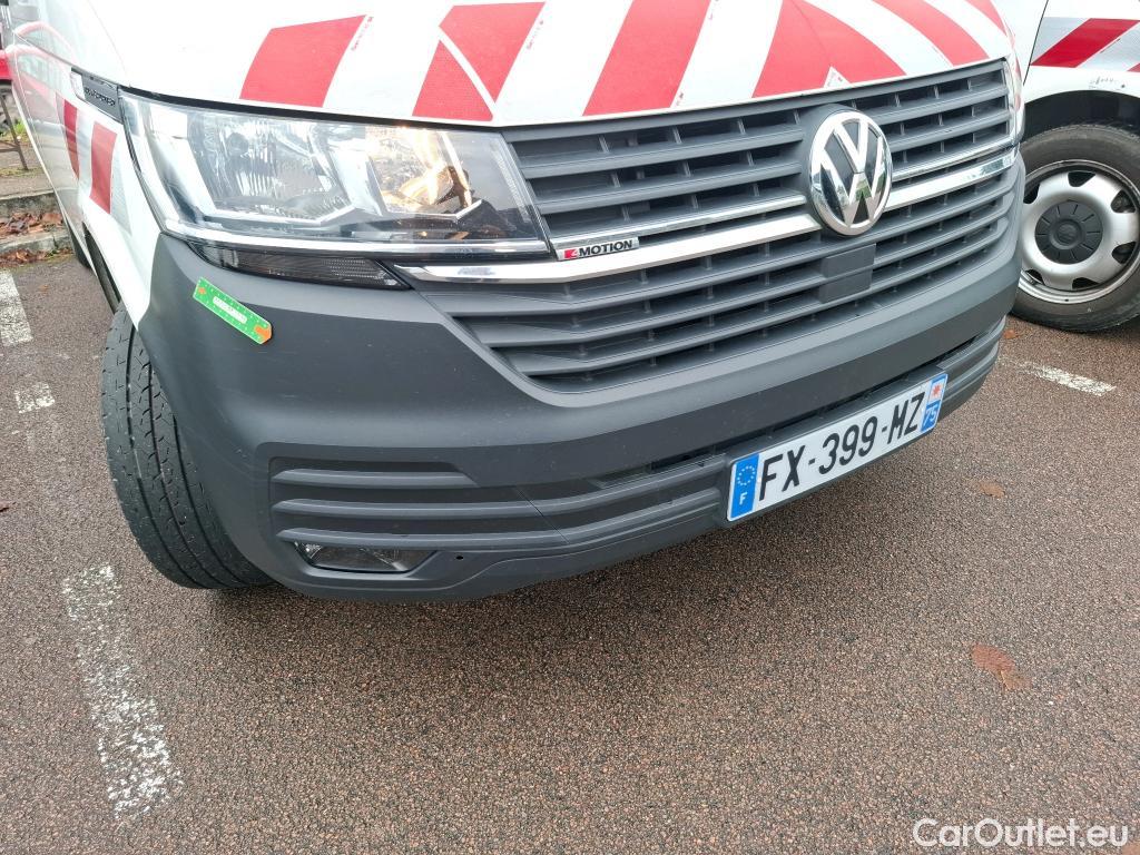  Volkswagen  Transporter VOLKSWAGEN  / 2019 / 4P / Fourgon tôlé 2.0 TDi 150 4MO L1H1 Business Line #27