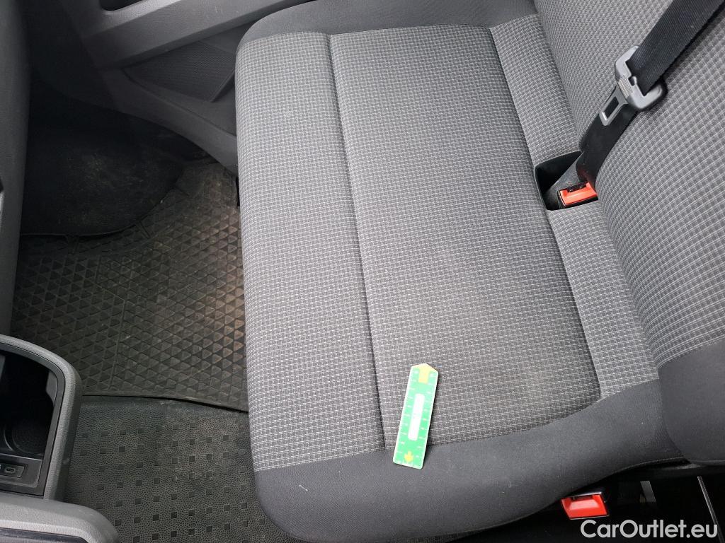  Volkswagen  Transporter VOLKSWAGEN  / 2019 / 4P / Fourgon tôlé 2.0 TDi 150 4MO L1H1 Business Line #17